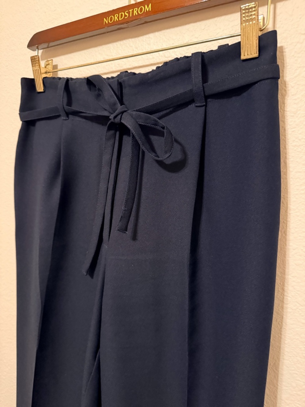 BROCHU WALKER The Dion Pleat Front Pant, black, size S - Picture 12 of 15